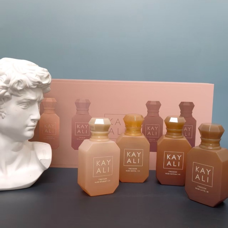 KAYALI Unisex Parfüm-Set 4*30m – Home Fragrance Zara Bewertung und Preis