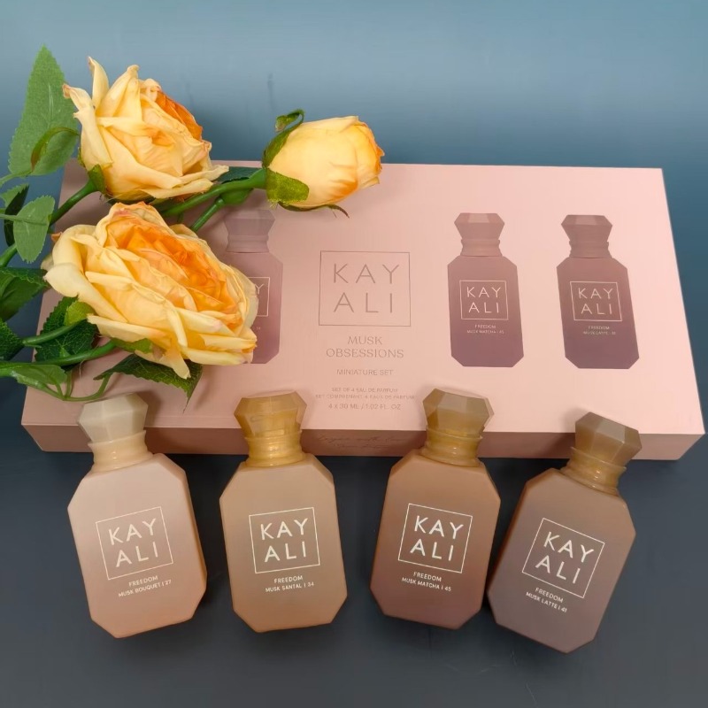KAYALI Unisex Parfüm-Set 4*30m – Home Fragrance Zara Bewertung und Preis